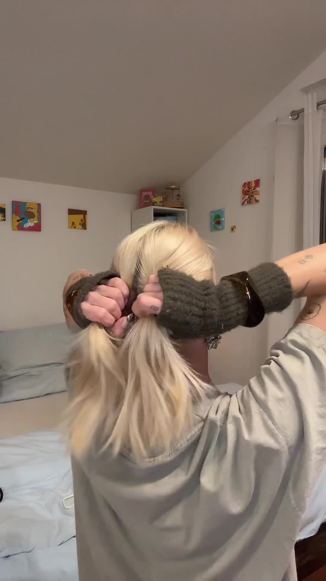 @xenia.j.b