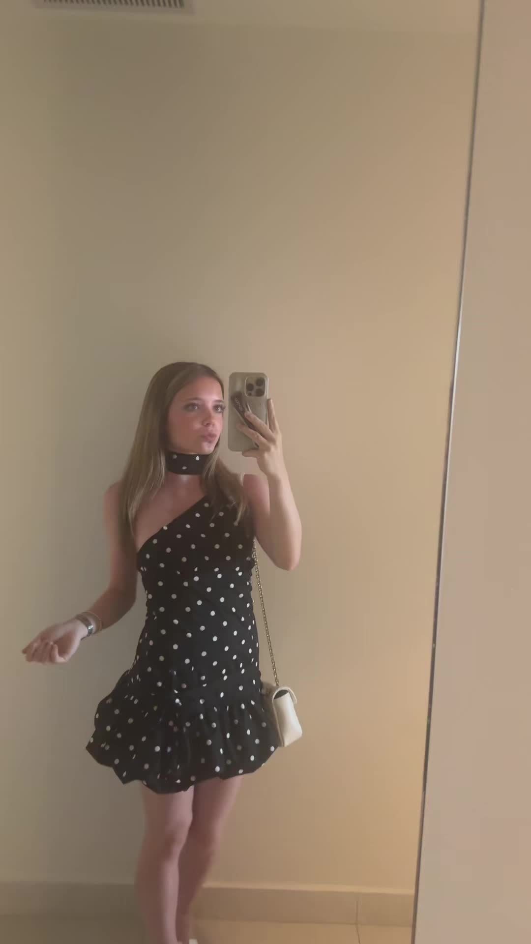 @ℋℴ𝓁𝓁𝓎❤️&zwj;🔥