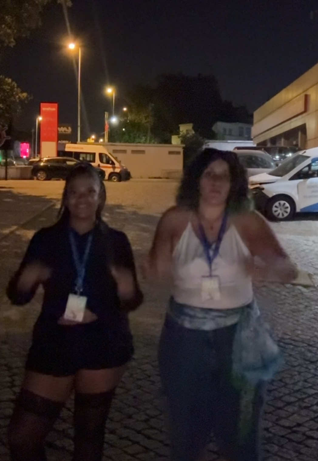 @Ari
