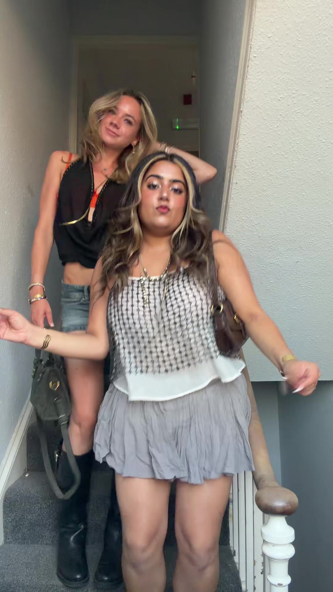 @Kira