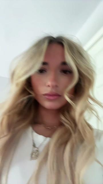 @bella
