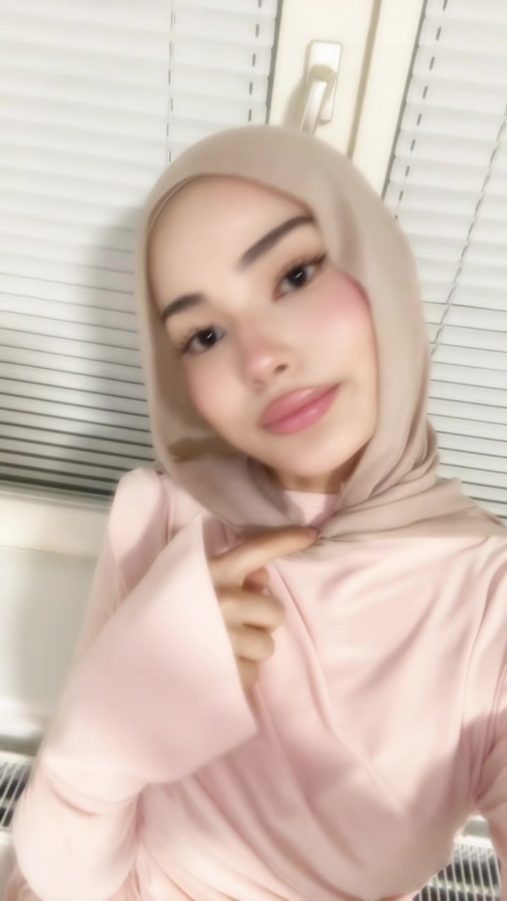 @zeynaeun