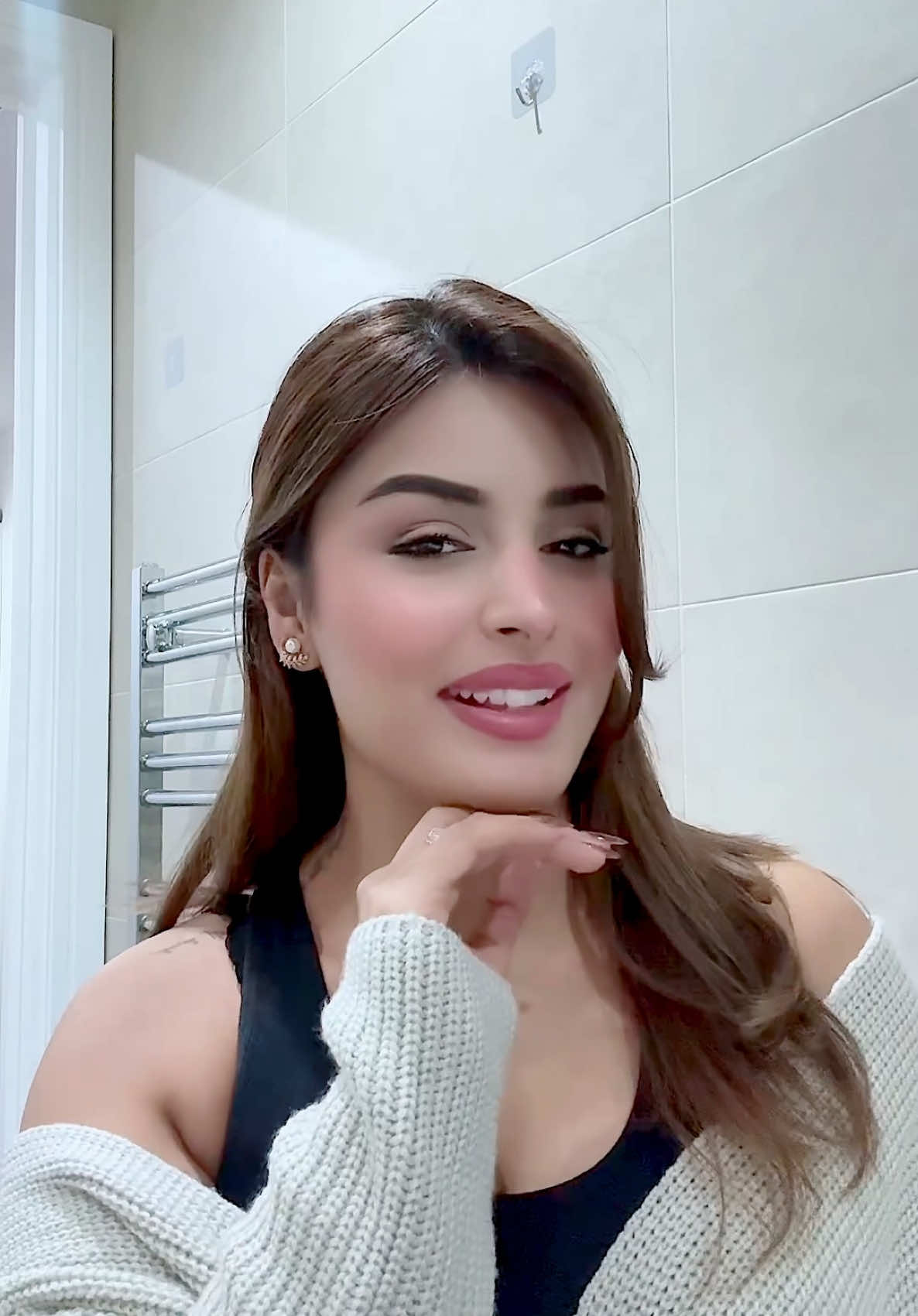@JasleenXBeauty
