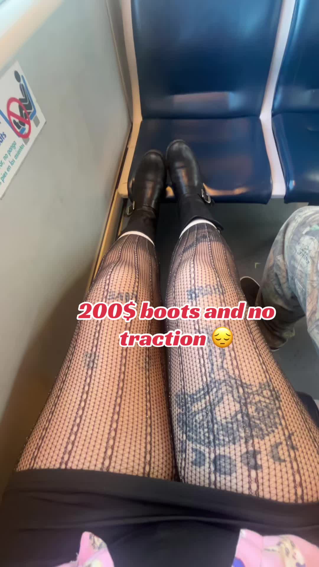 @Deadmothgirl