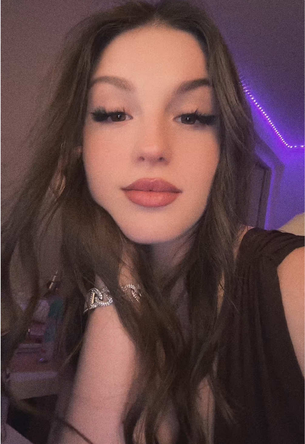 @Ari🤍