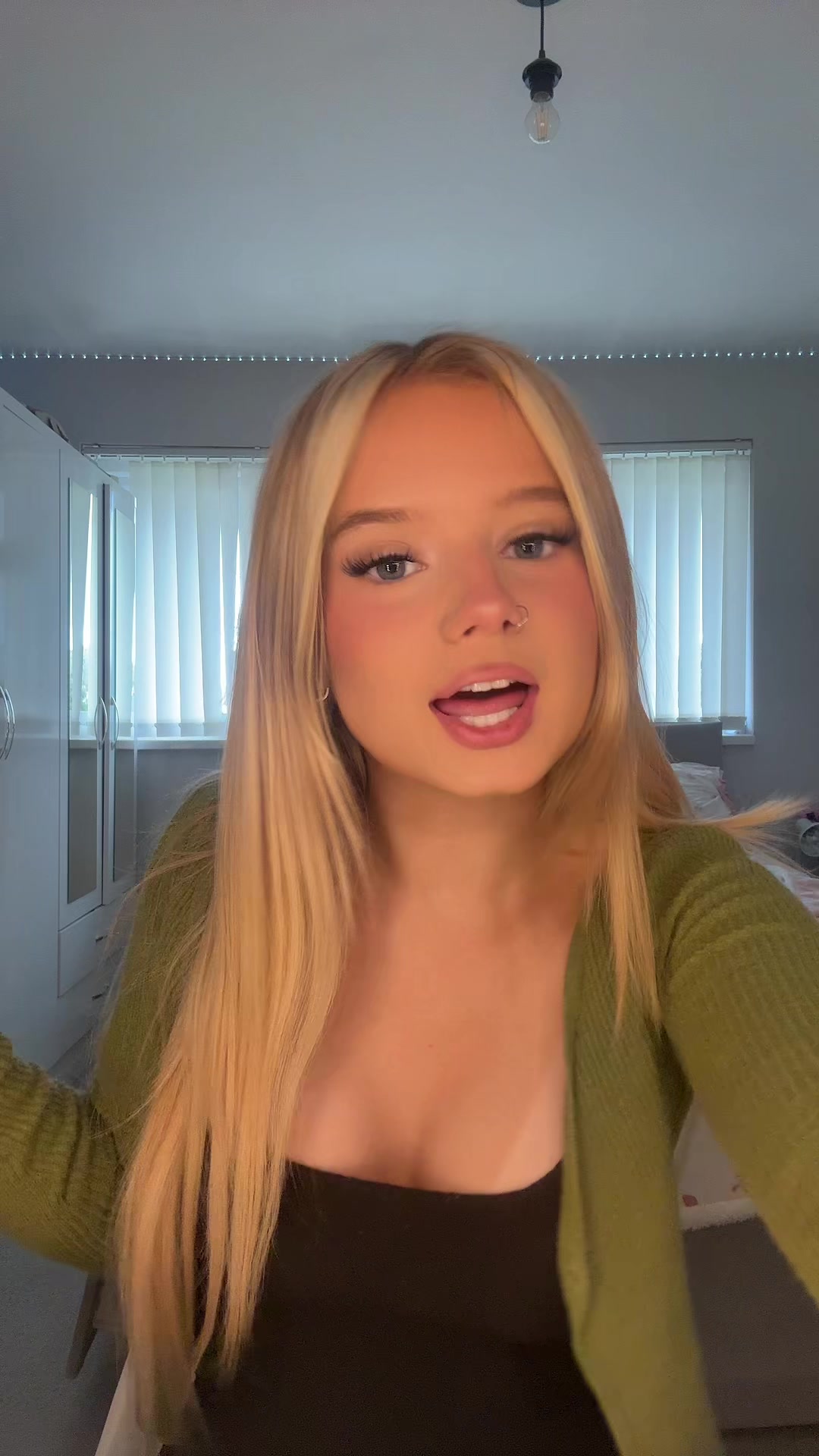 @ellieann