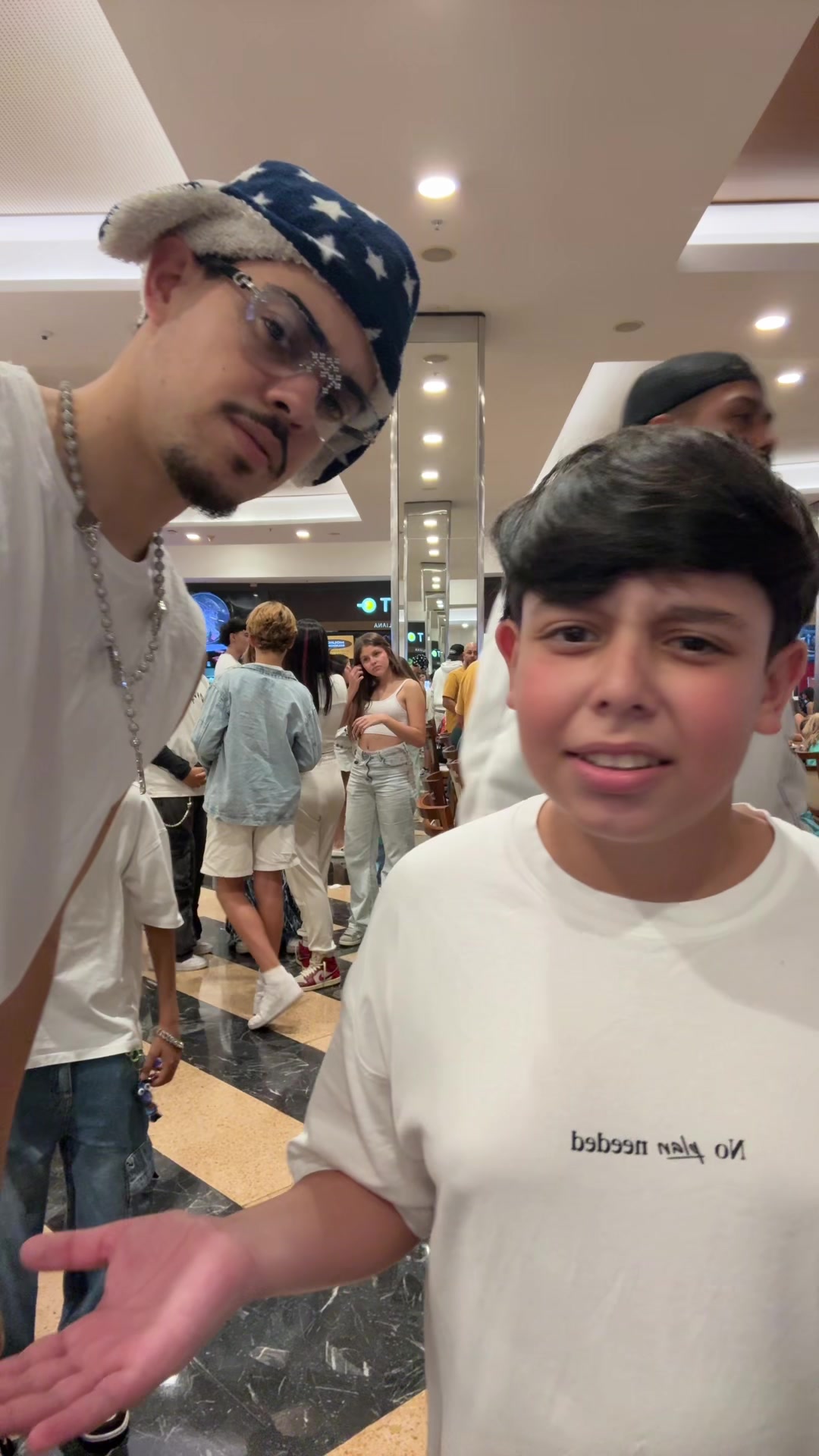 @Irm&atilde;o da wandinha 👾