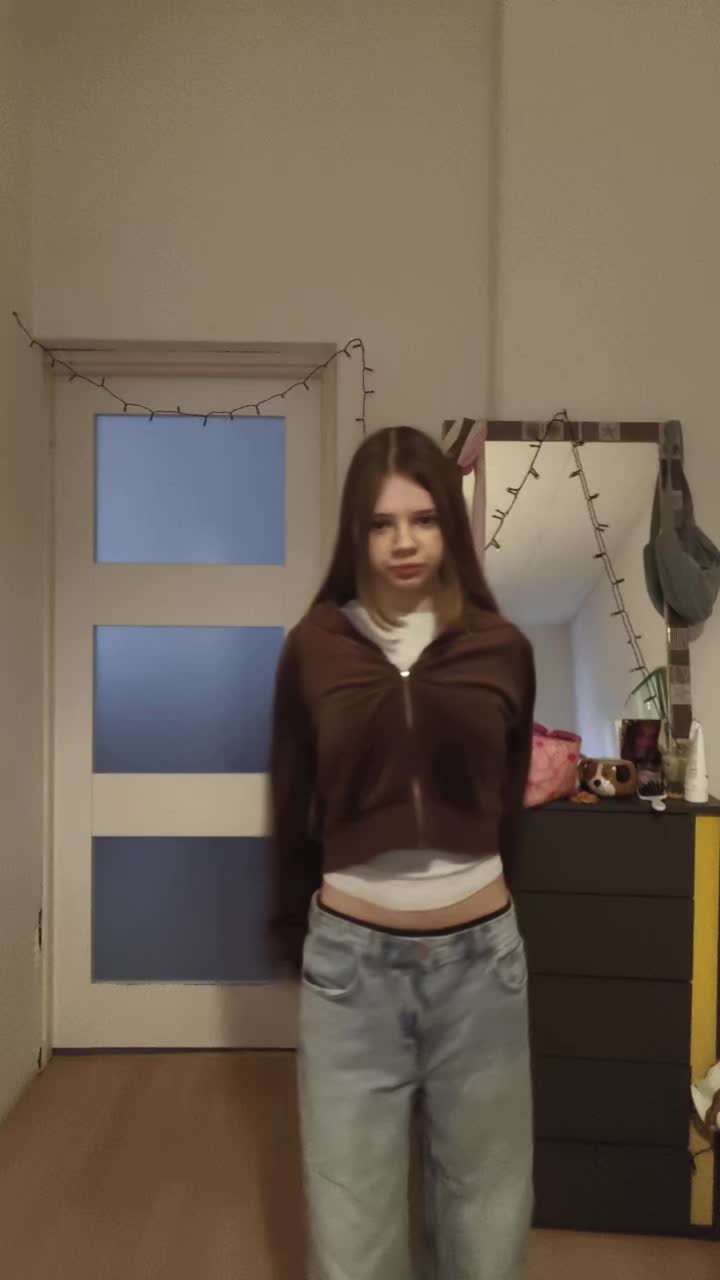 @nqq33