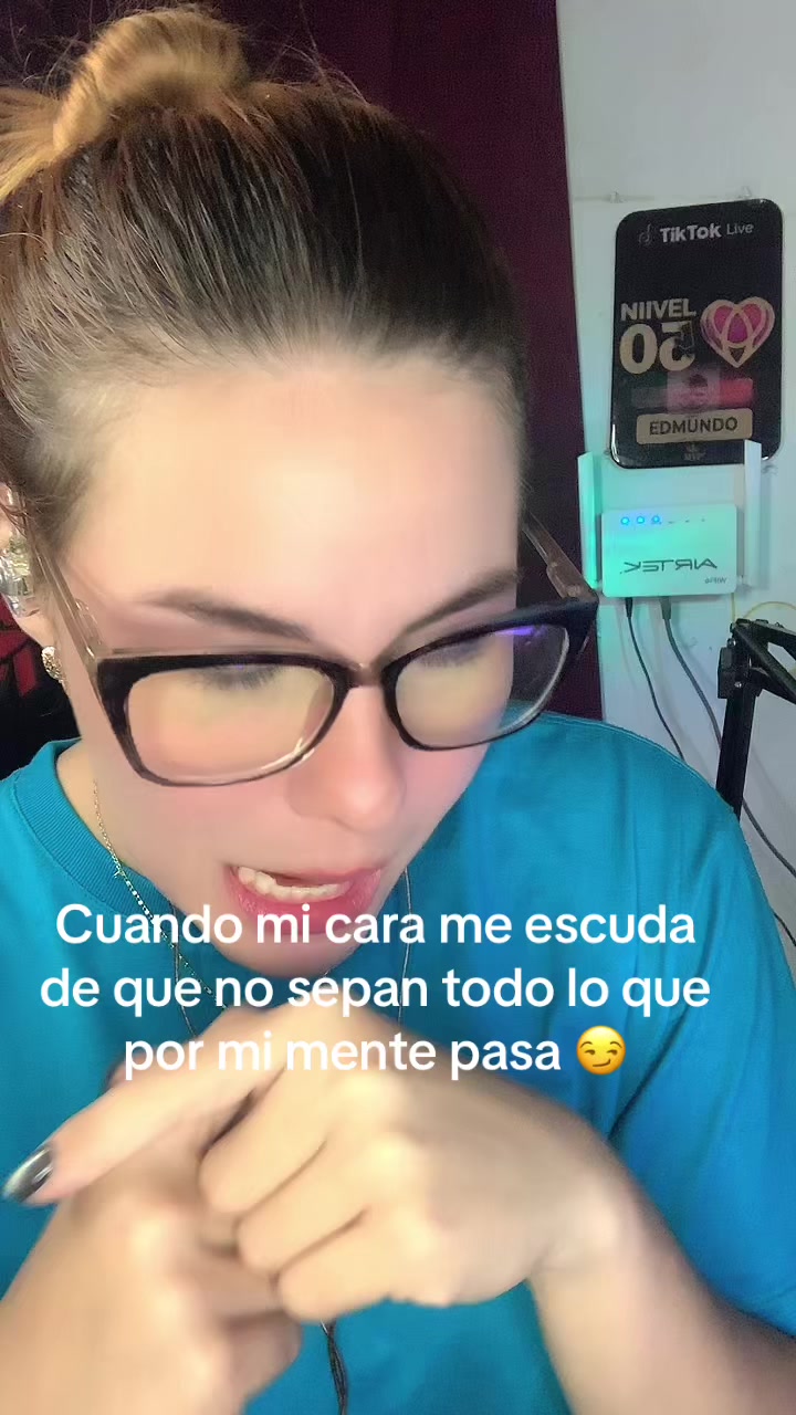 @Roxipp🎙️🥕🧡🍋🟩🍓