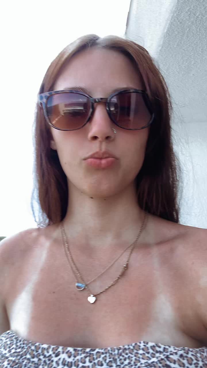 @yofav_livy21