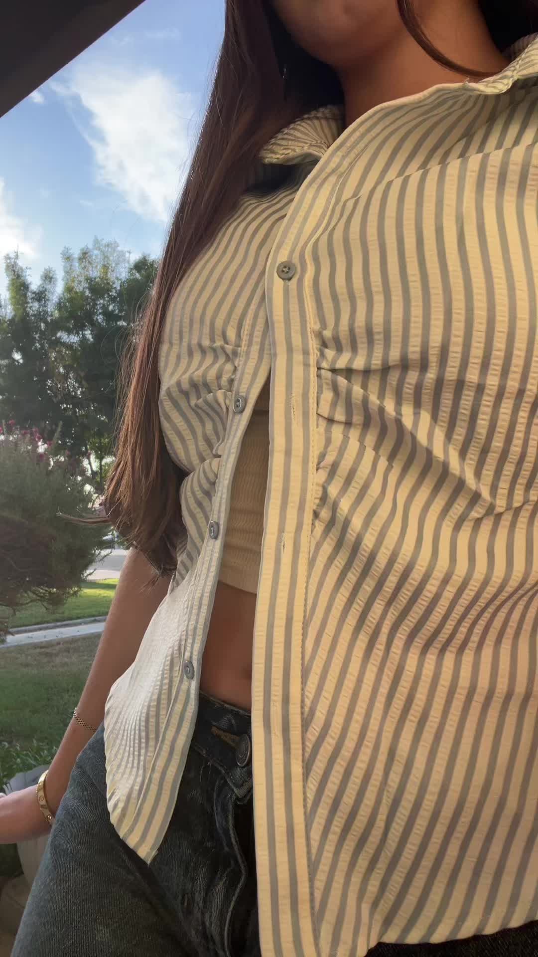 @Paola