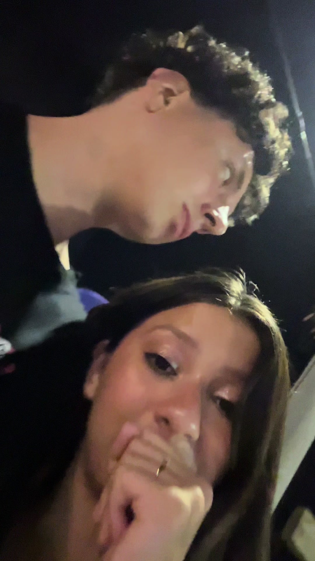 @Mariiiii