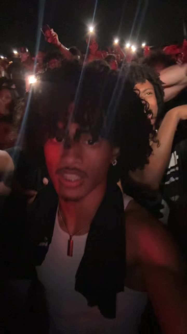 @amariwow