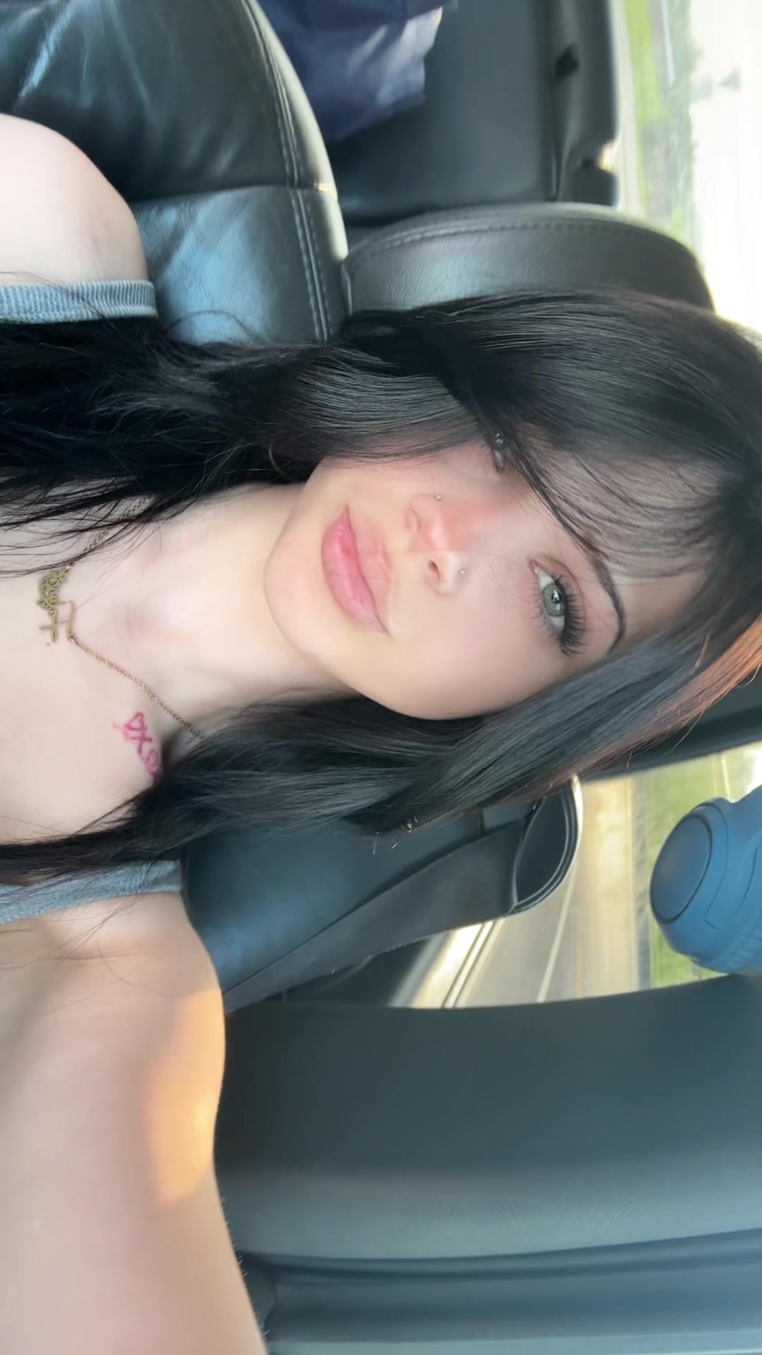 @𝓕