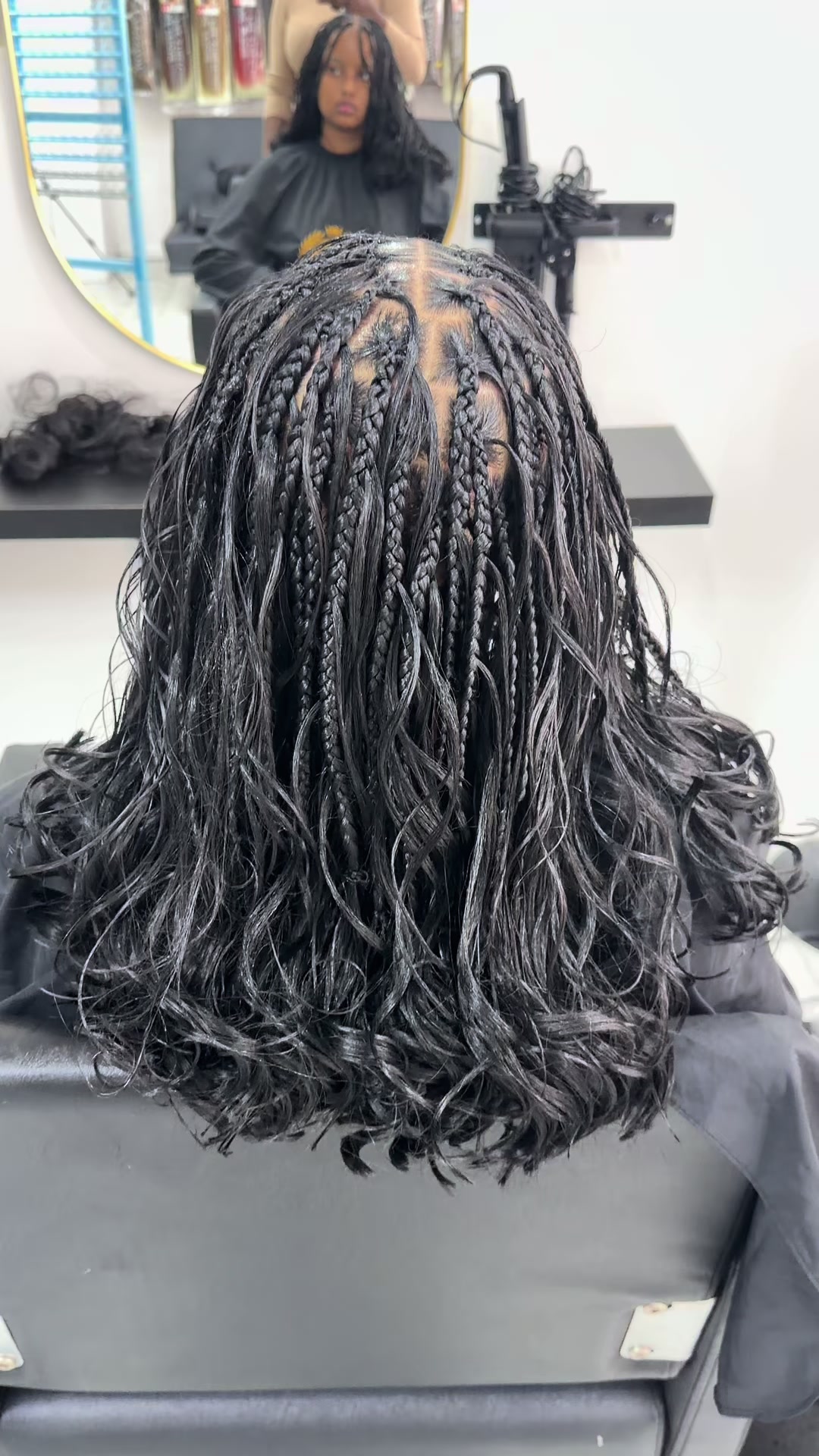 @HAIRBYLARA