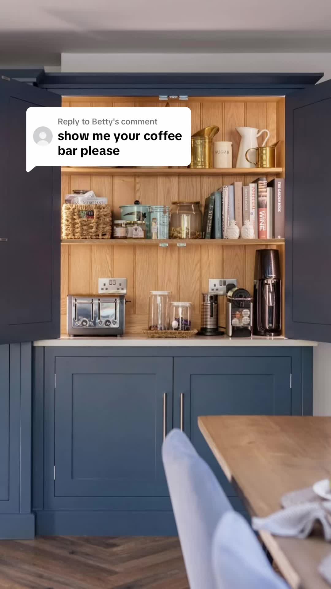 @Harvey Jones Kitchens