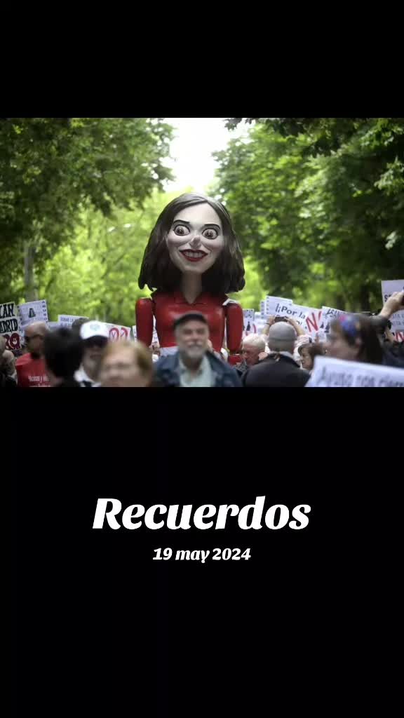 @Roja,atea y Feminista 💜