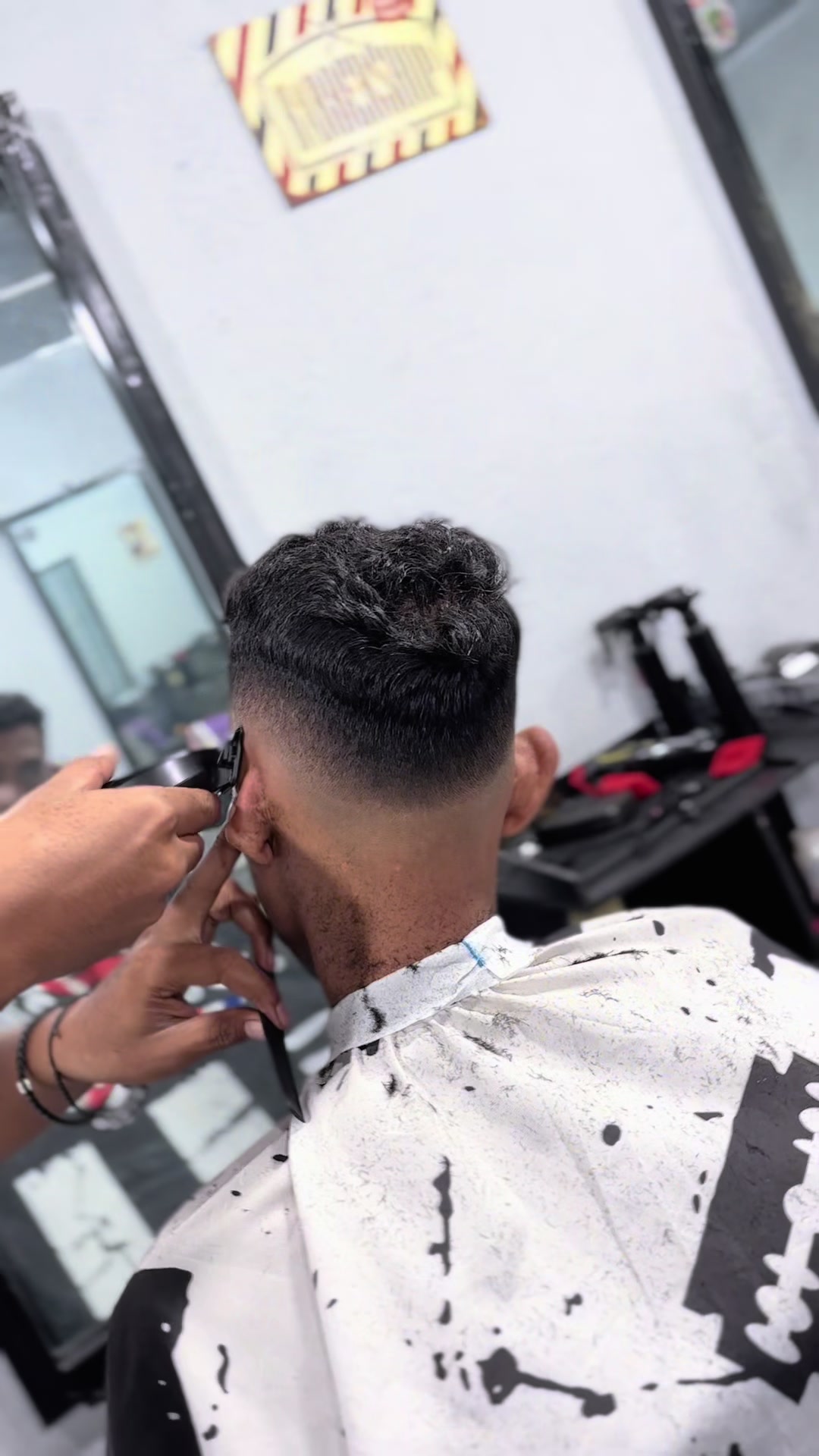 @Puru BarberShop