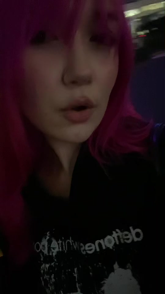 @missshhhulya>_<