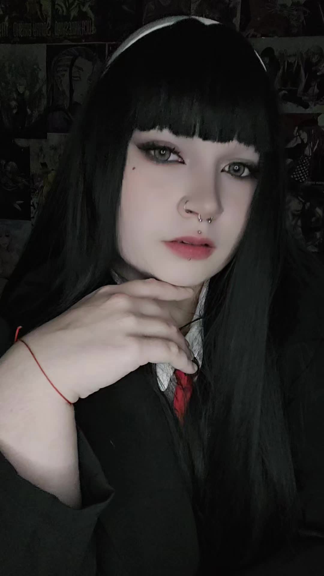 @_ch3rry_cos