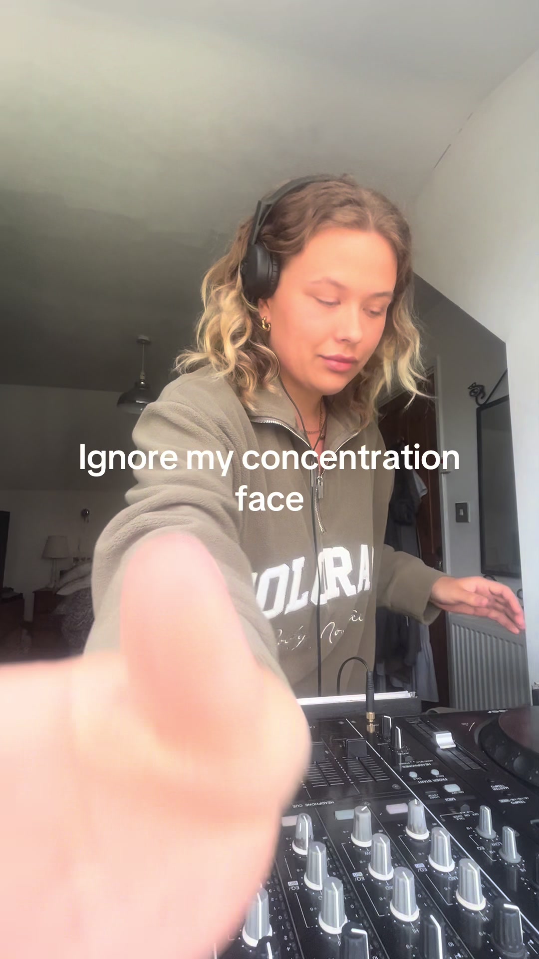 @Maxine Louise