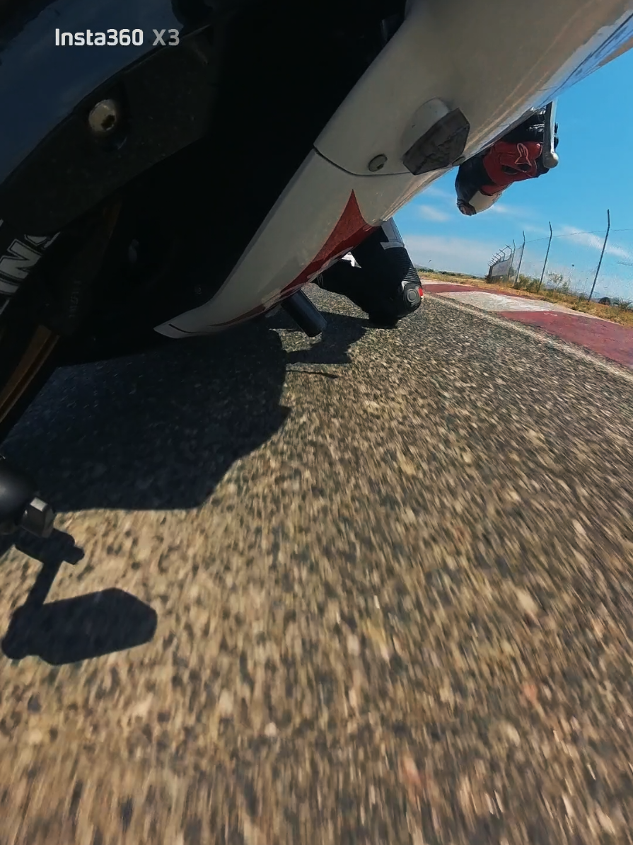@happy2wheels🏍️