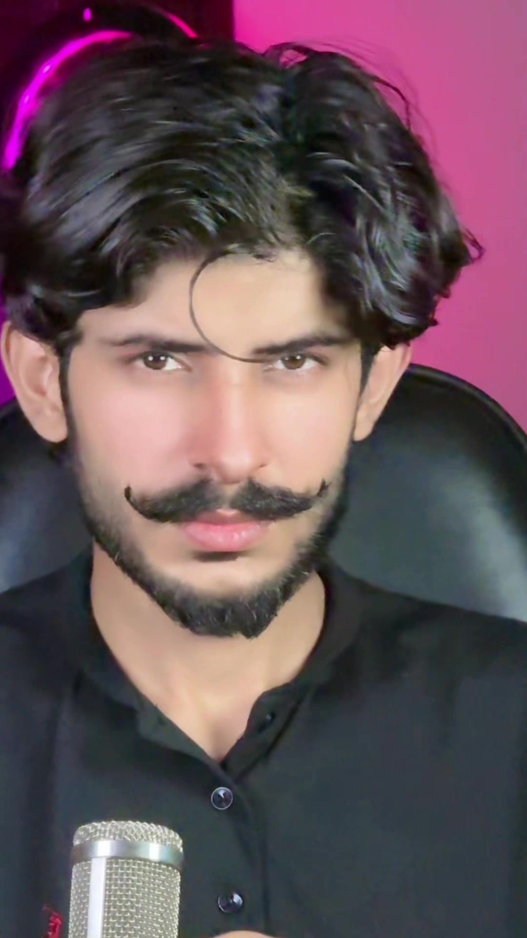 @𝗔𝗱𝗲𝗲𝗯 𝗔𝗳𝗶𝗲