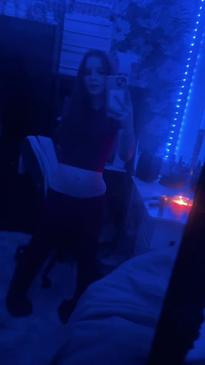 @Ameliacafff🤫🤫