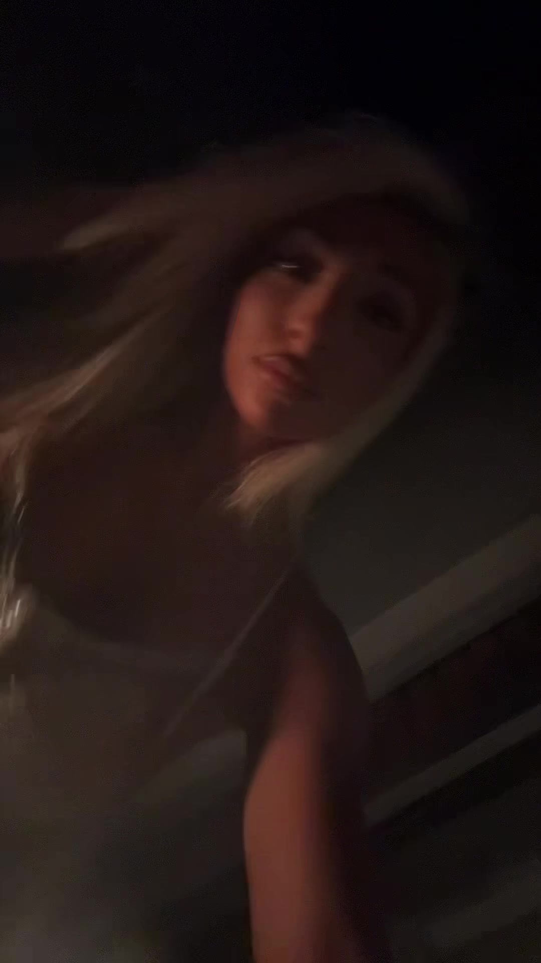 @Victoria