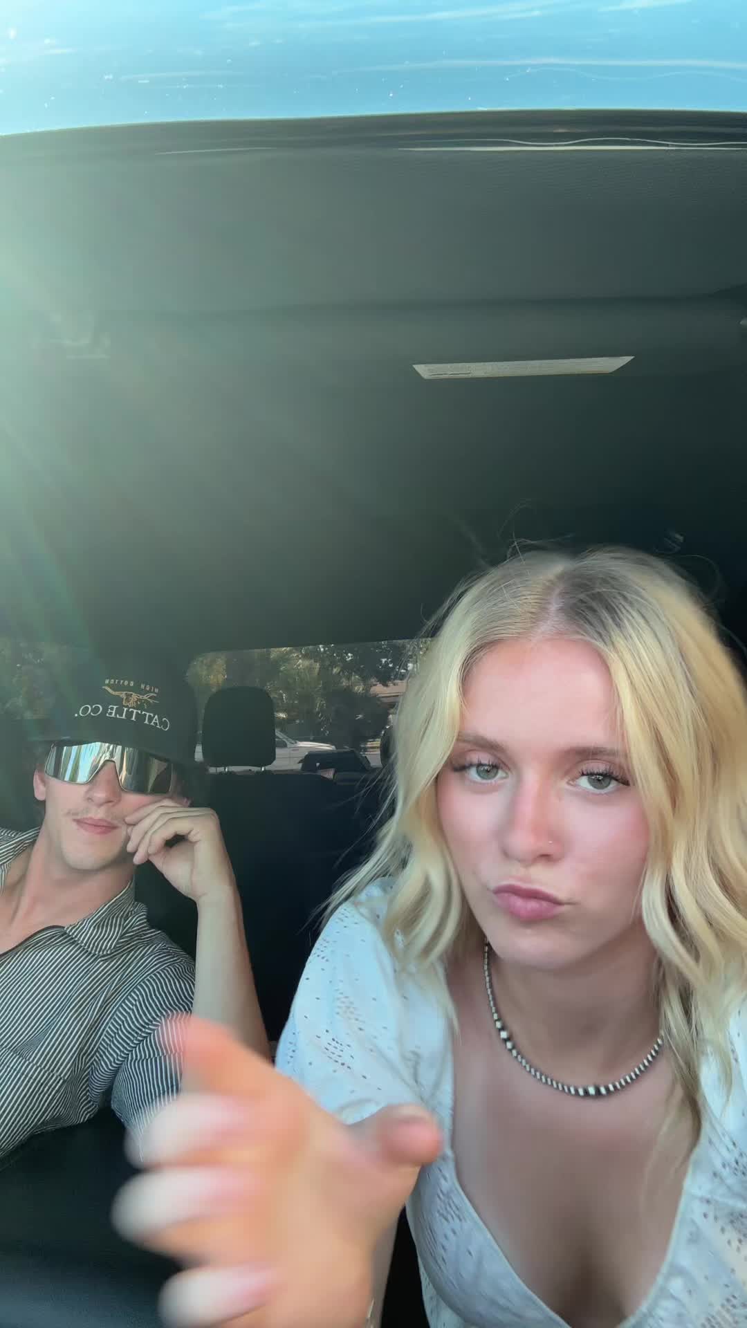 @oliviajlove