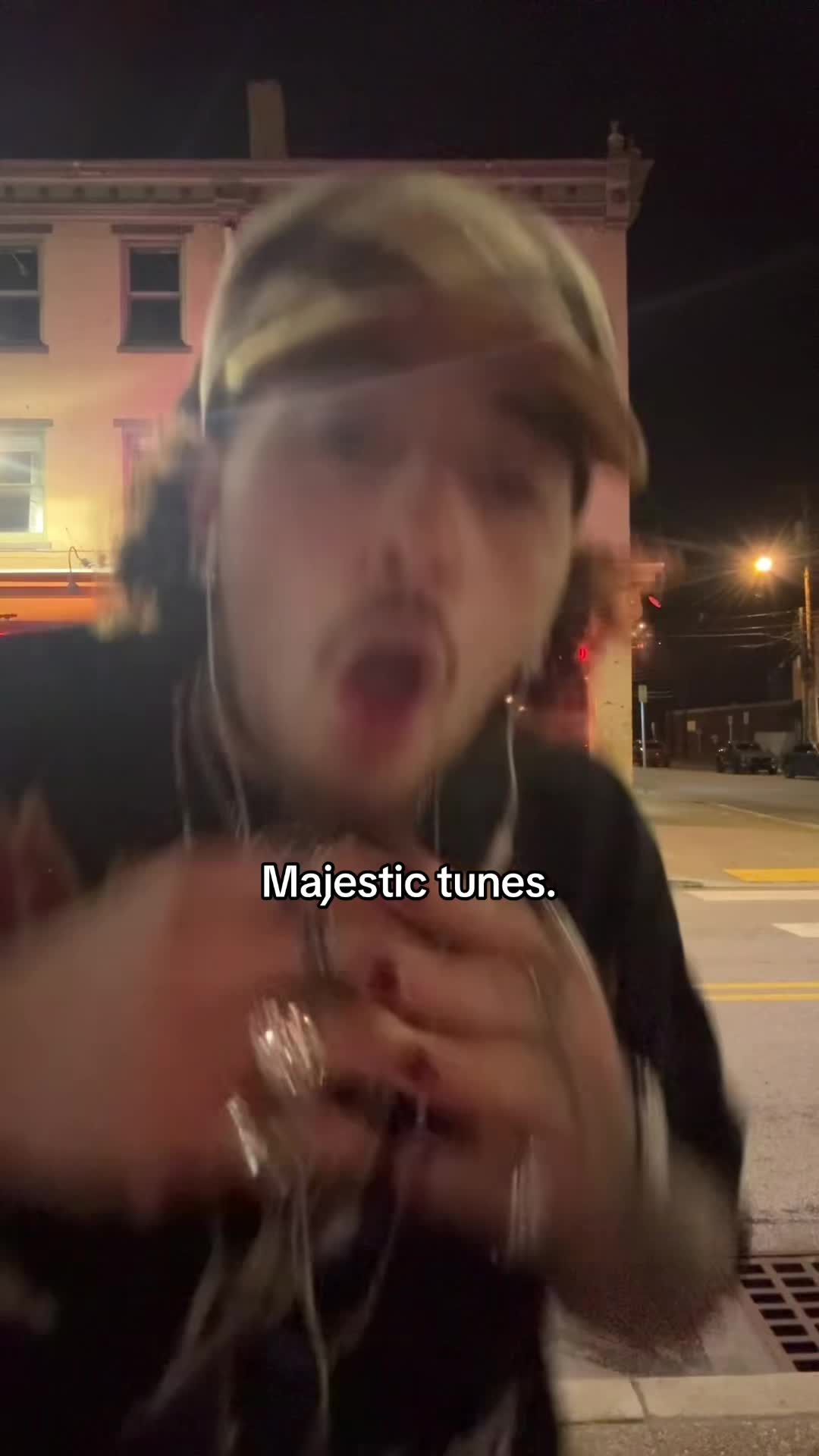 @Fezz