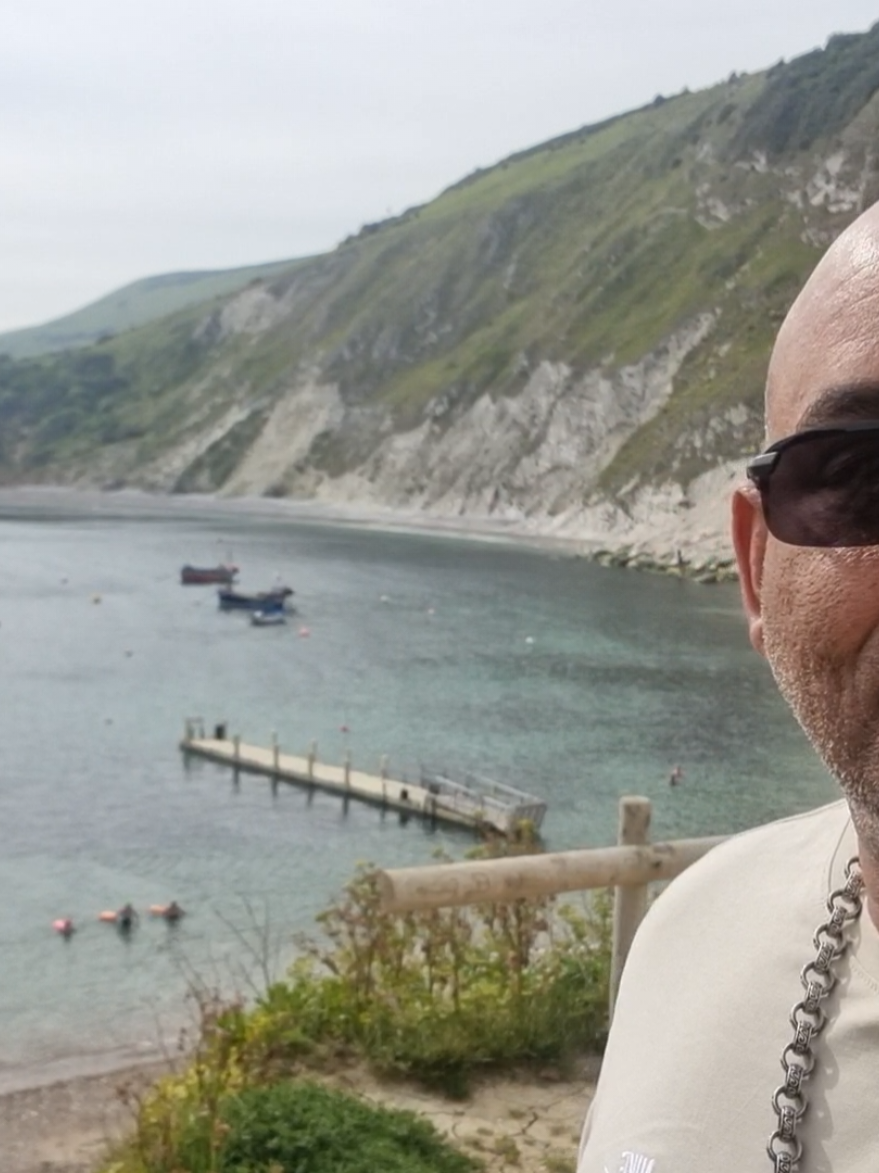 @The Knife Man Courtney Barrett