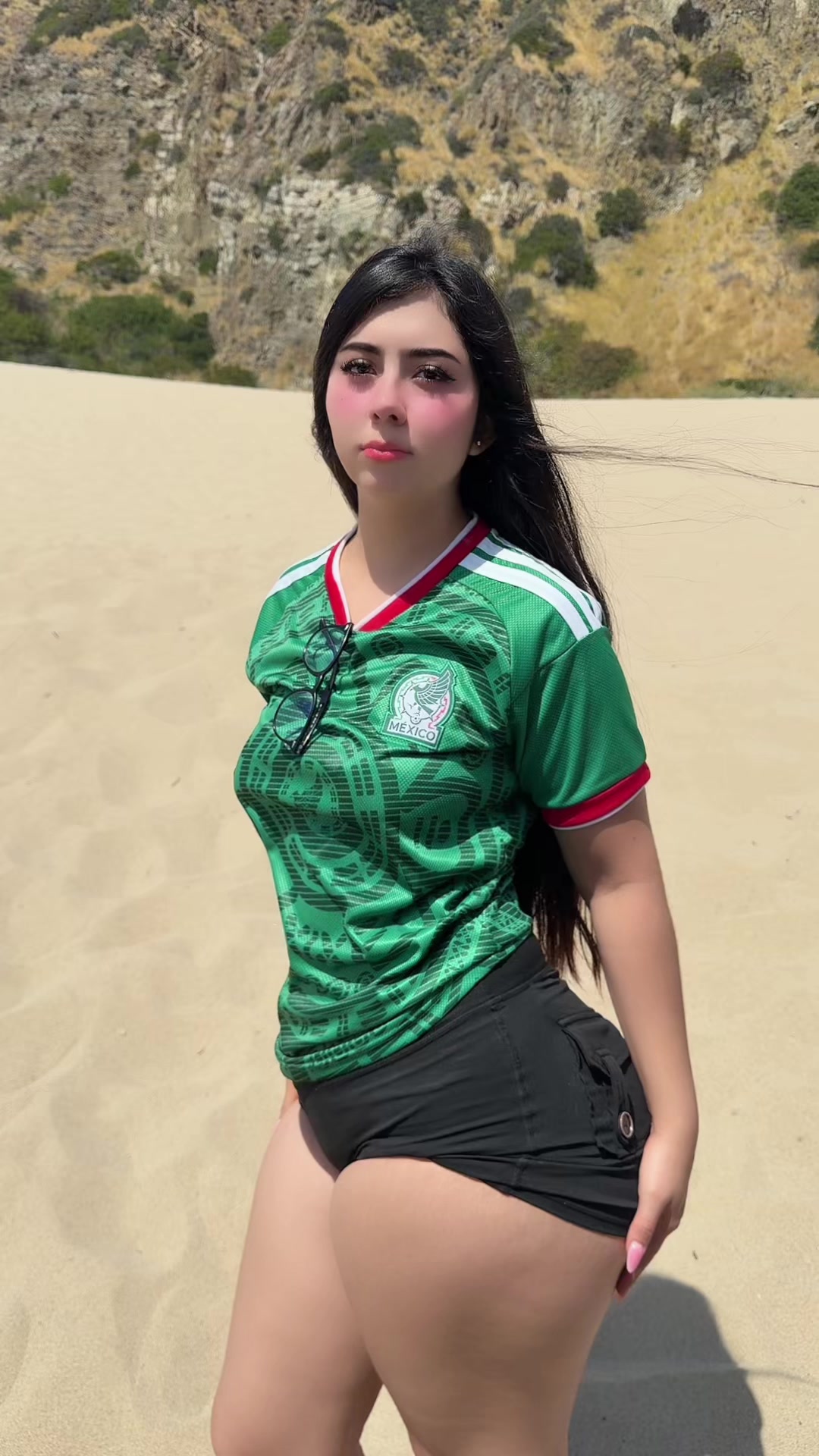 @Elenita
