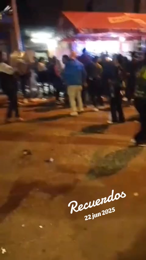@𝐌𝐚𝐫í𝐚 ♫♡♪