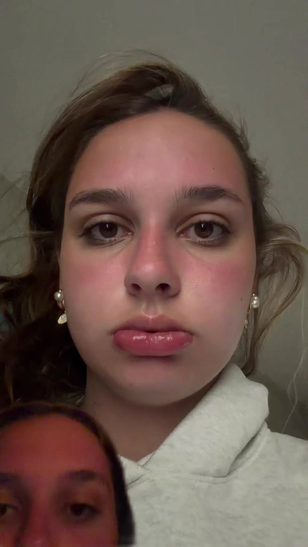 @g