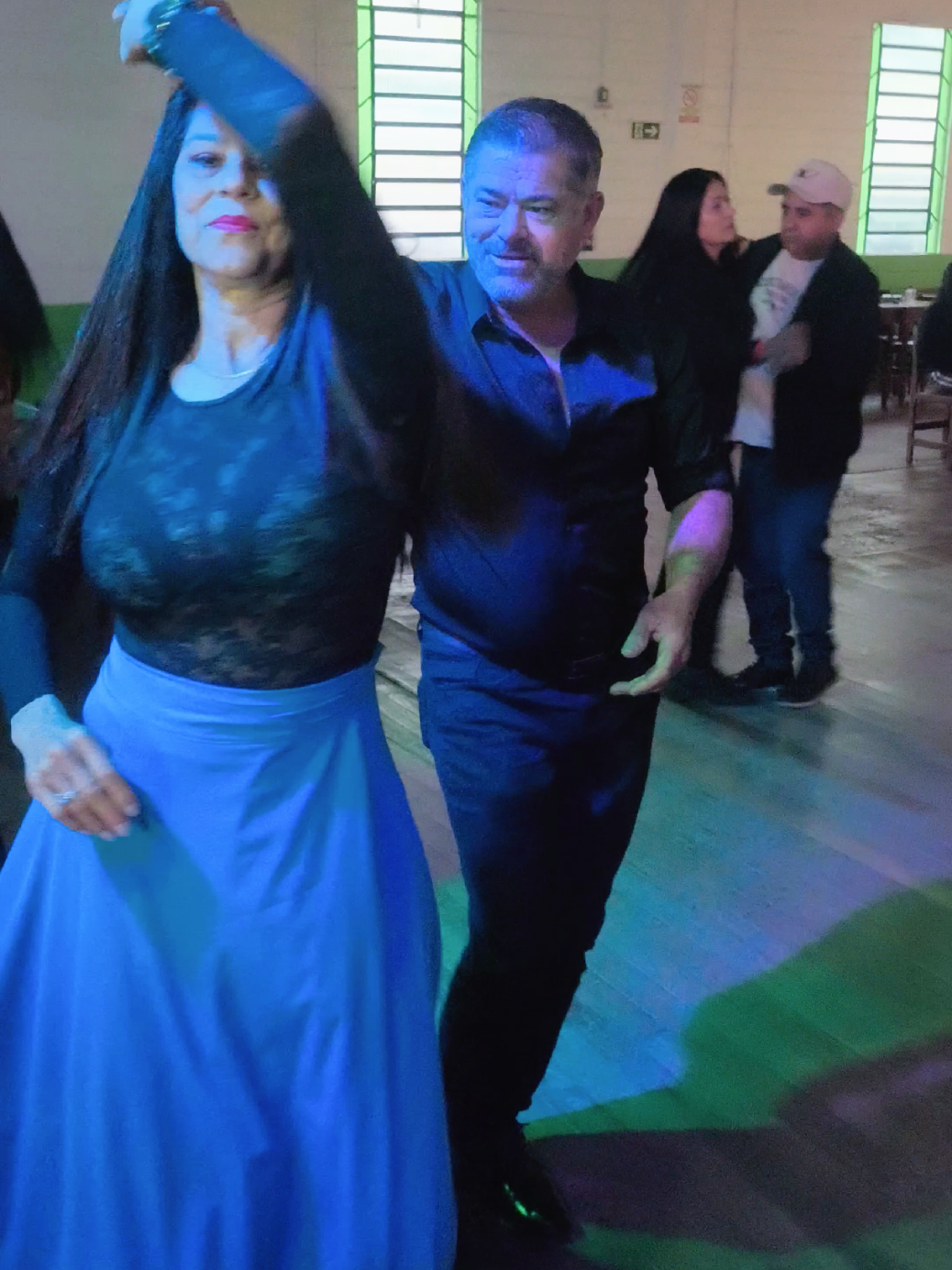 @Romildo & Cris Oficial