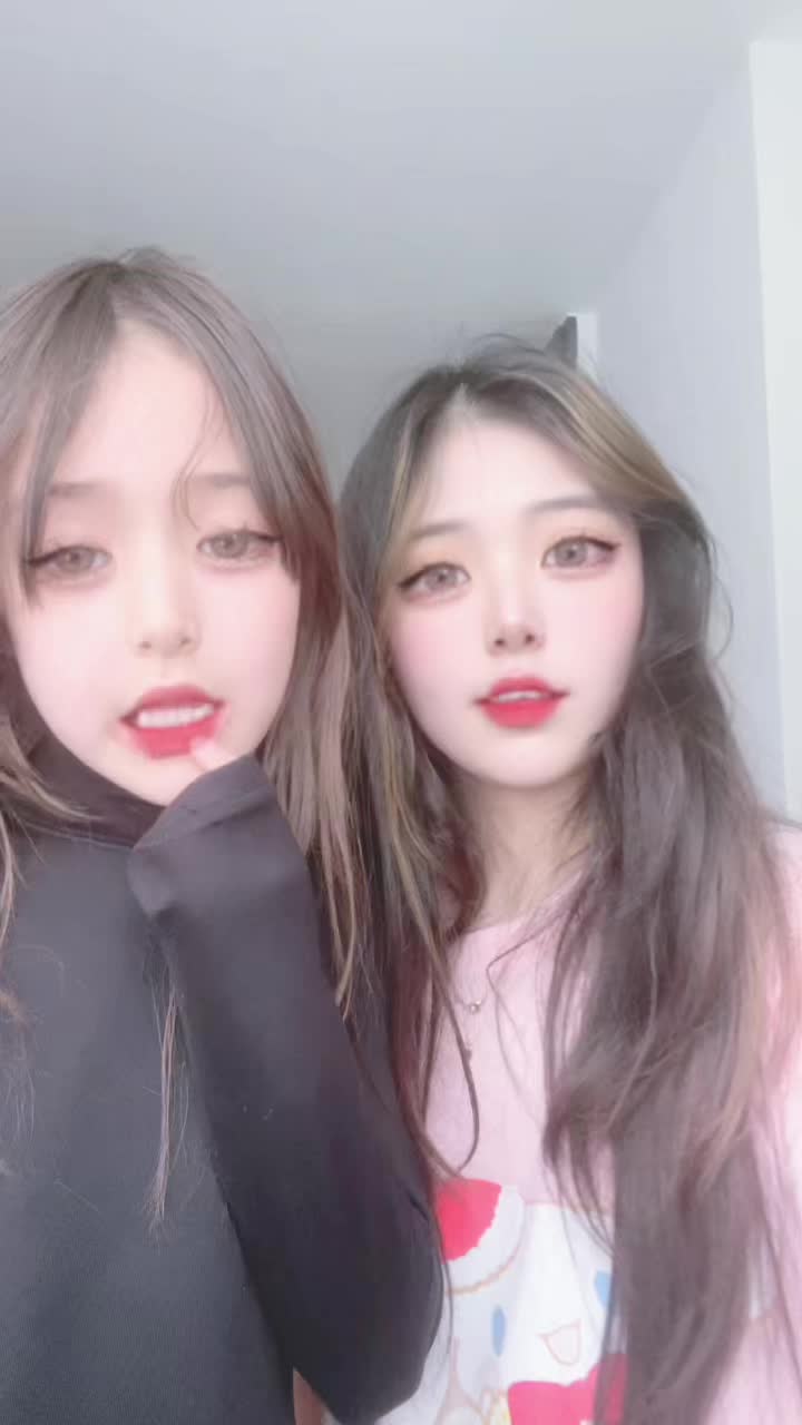 @𝑬 ୨୧