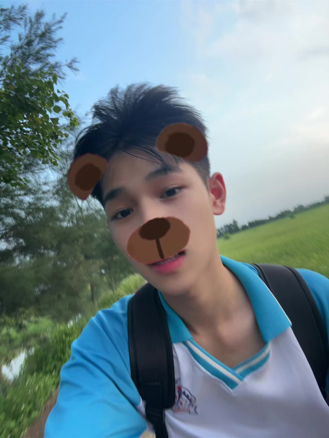 @𝙑𝙖̆𝙣 𝙏𝙧𝙪̛𝙤̛̀𝙣𝙜😪