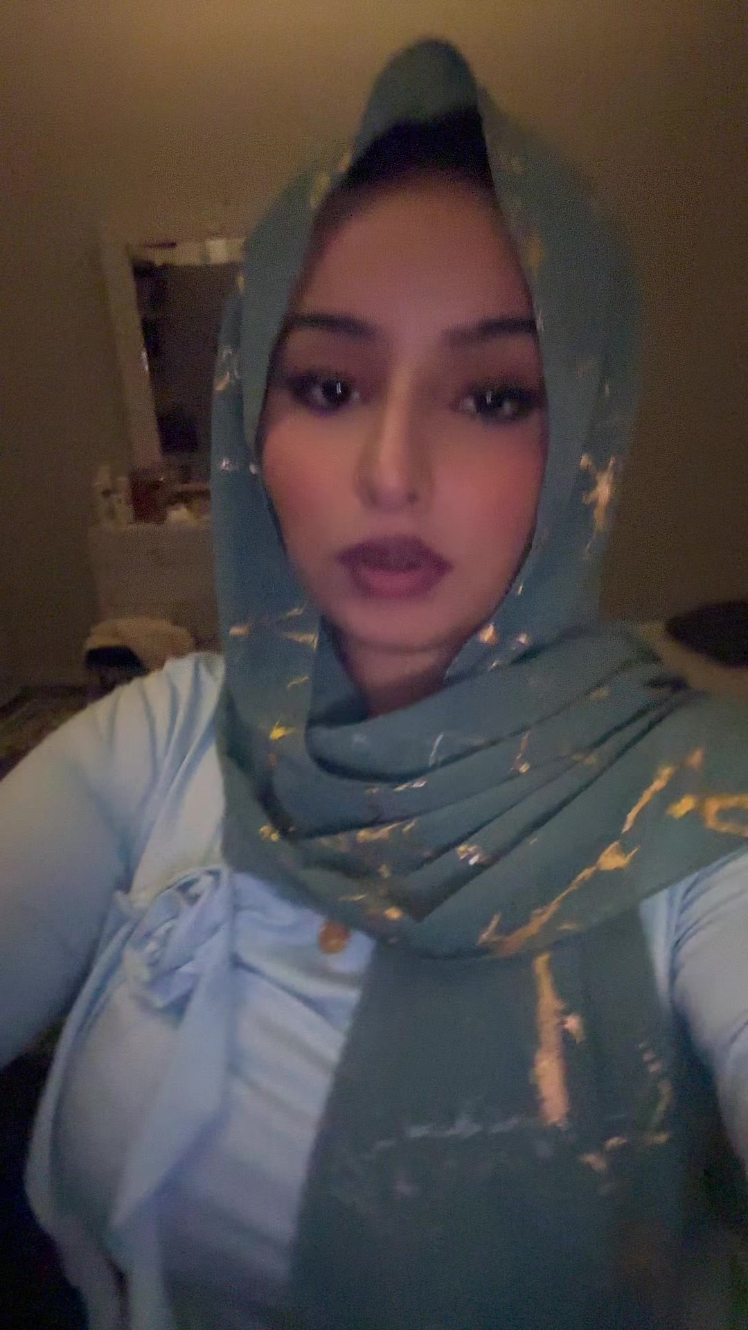 @ن