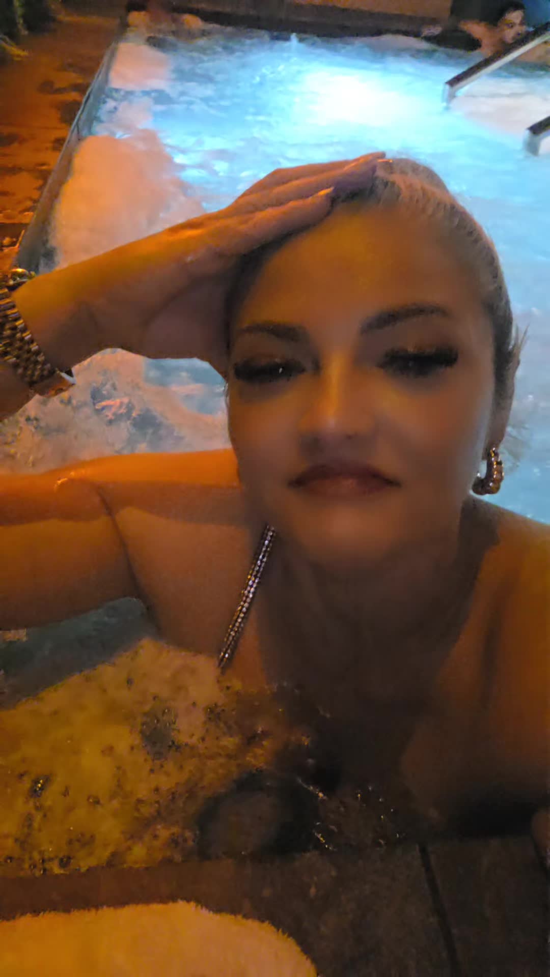 @Mihaela