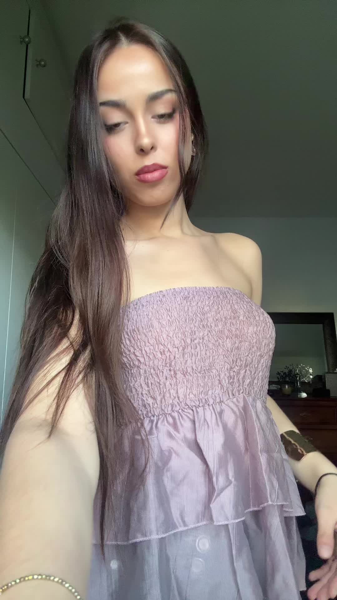 @Carlota
