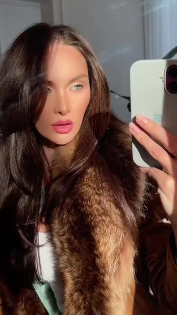 @karinazmnn_