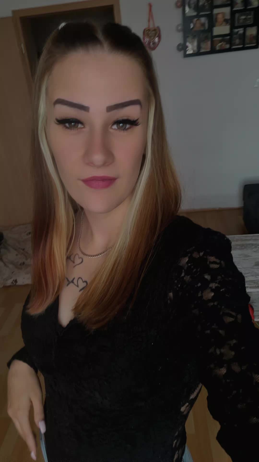 @Kiimii_x3
