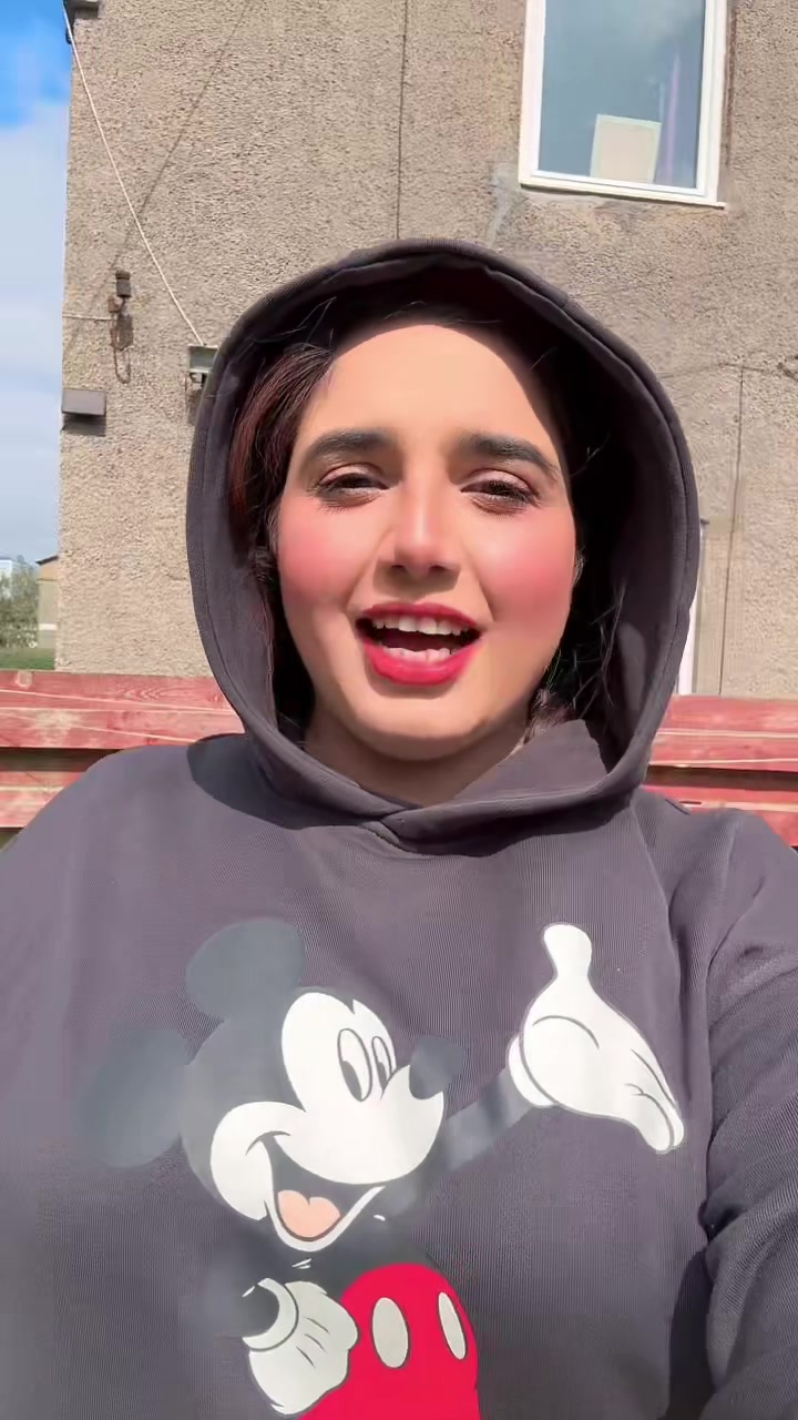 @AasmaQaisar🇵🇰🇬🇧