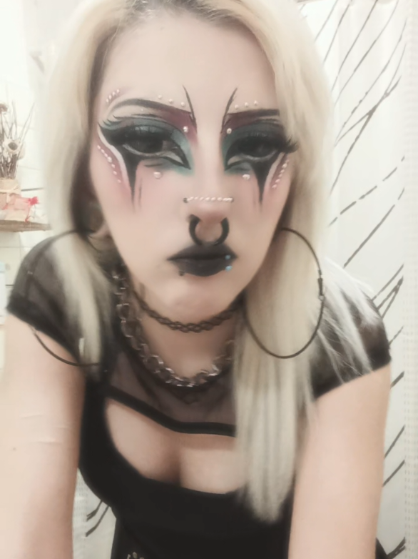 @G0DYY_ ☆