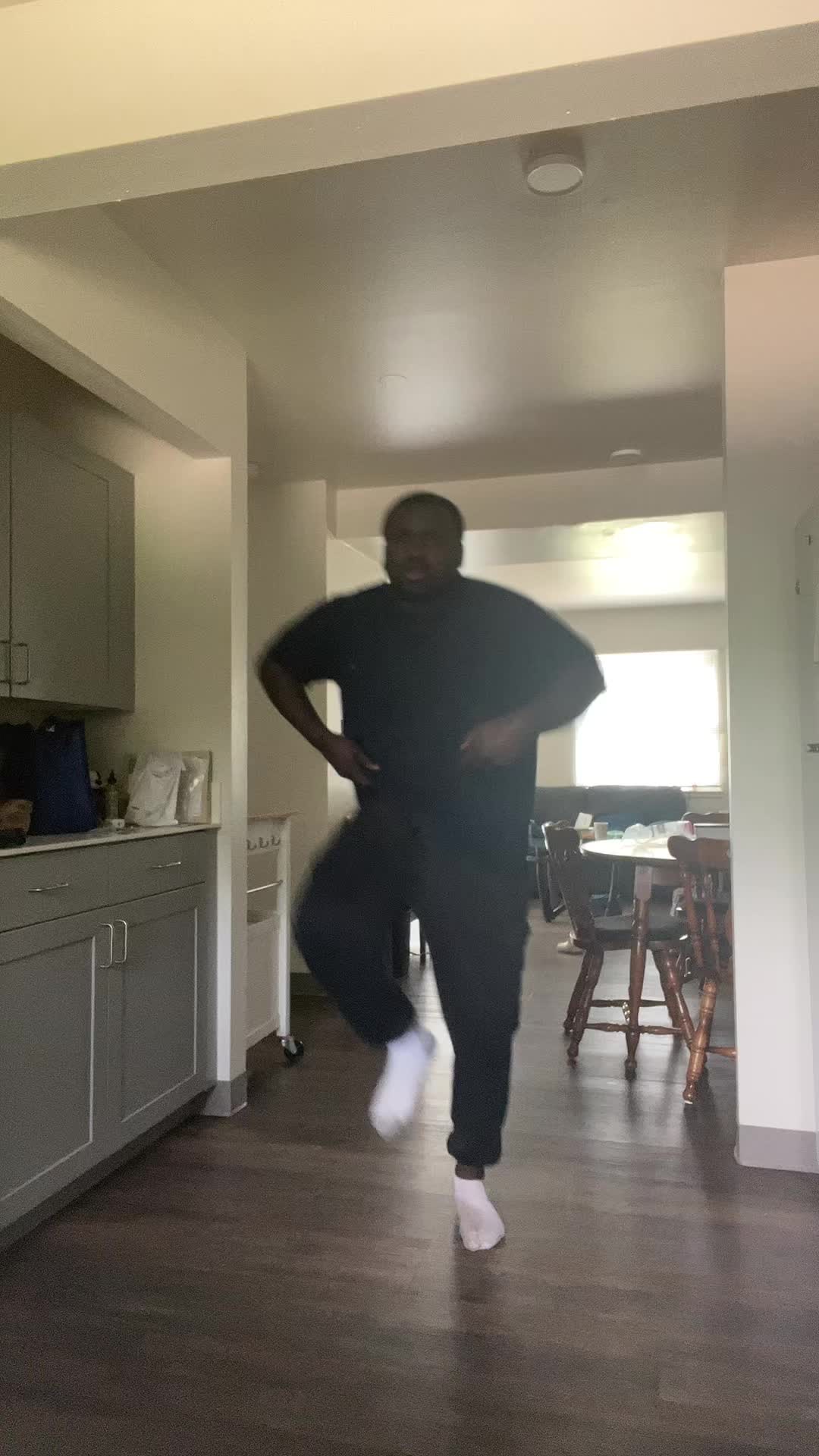 @liljonahn