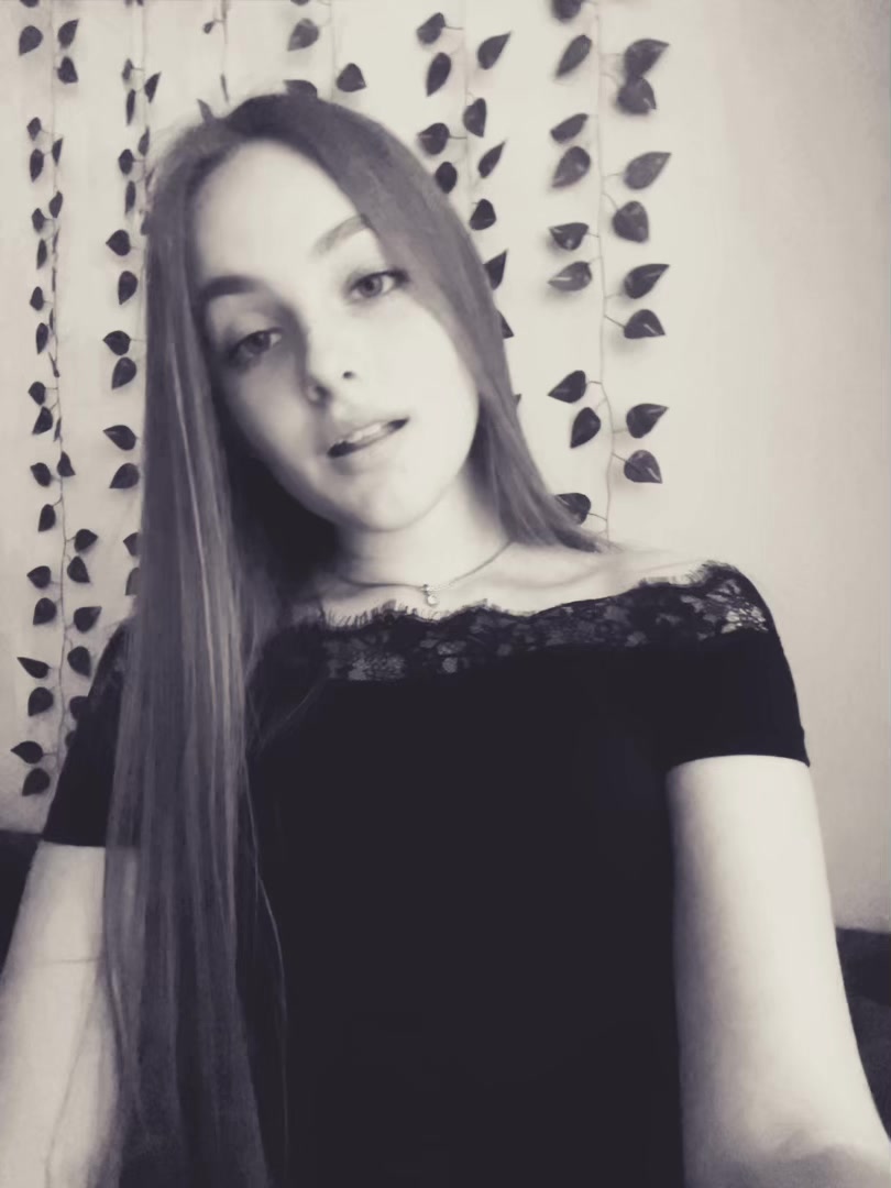 @𝐒𝐨𝐟𝐤𝐚🎀