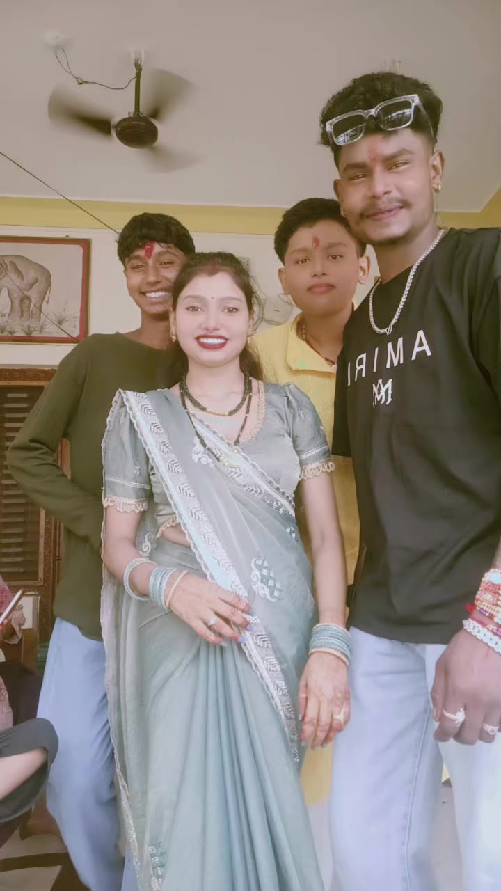 @Siwani 🦋🦋