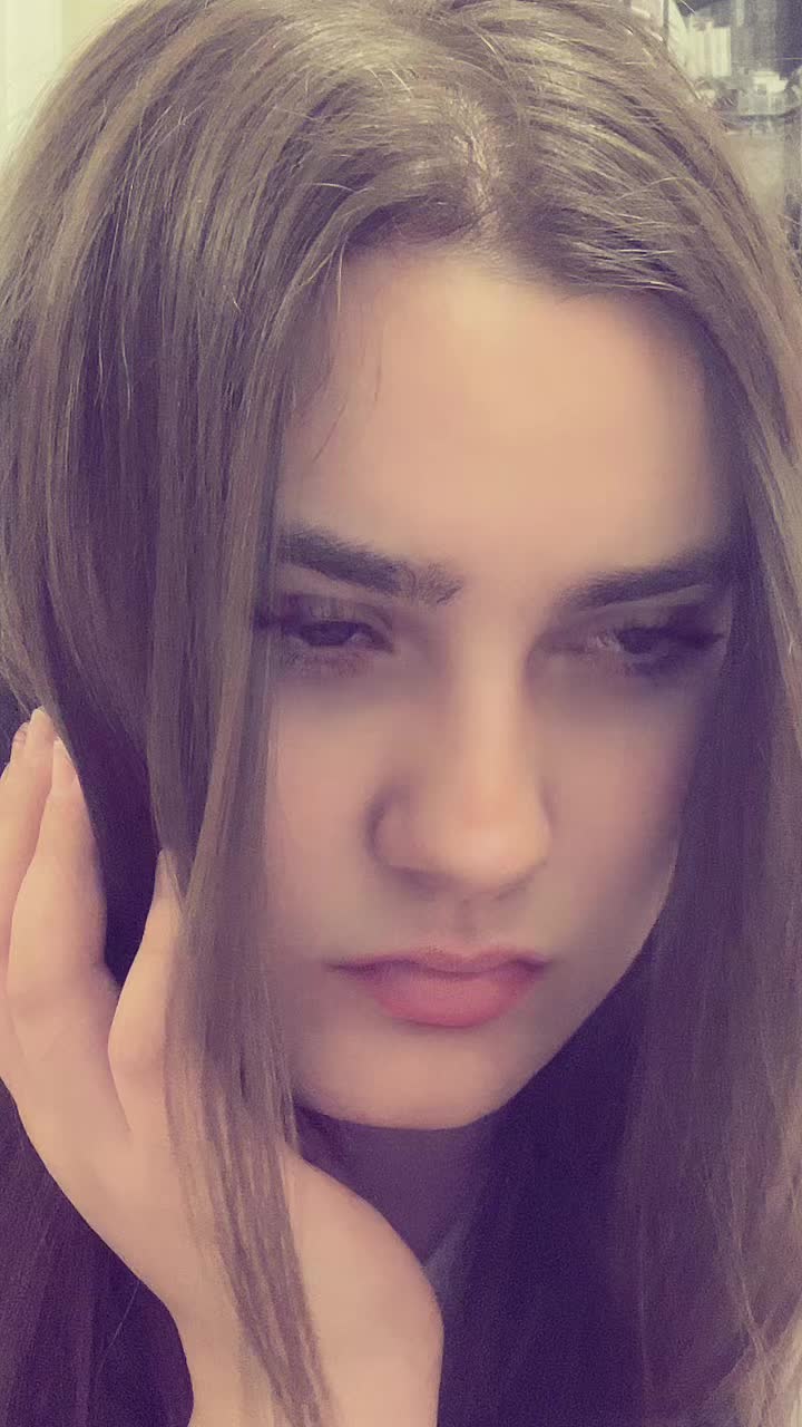@Ariana_222