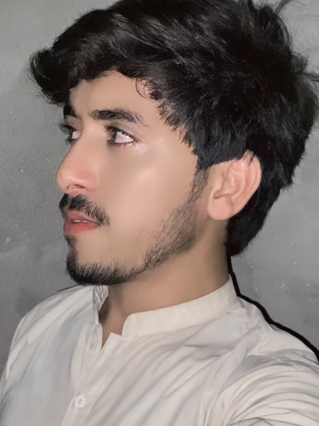 @juoan Ali 8013
